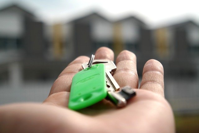 acceder à son bien immobilier avec un prêt immobilier. Les clés pour acquérir une maison.